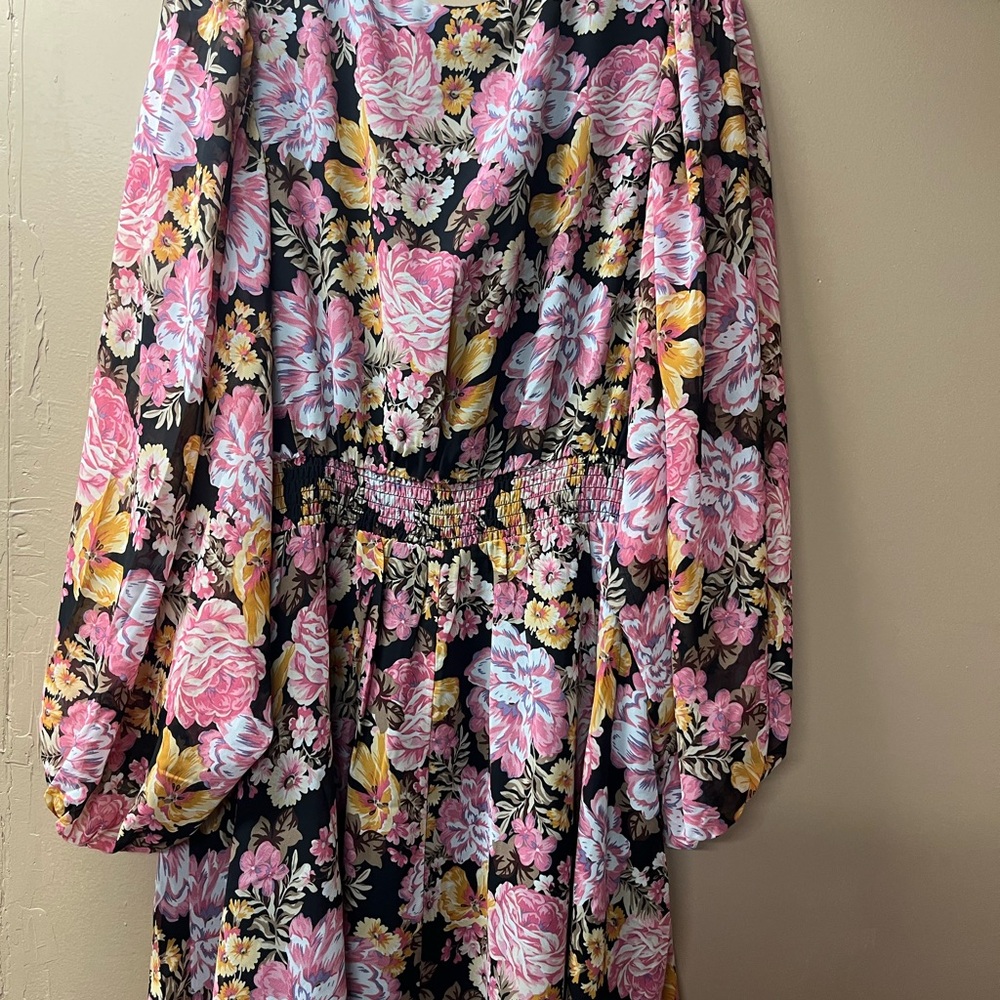 Knee length flower dress